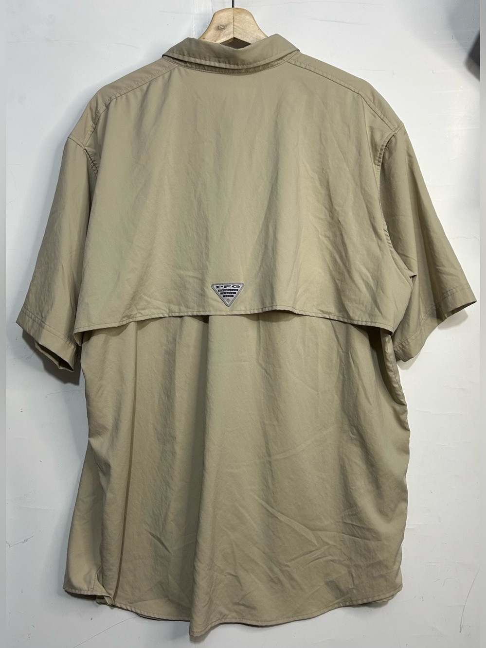 Columbia Men's Short Sleeve Button Down Shirt - Tan - Picture 2 of 6
